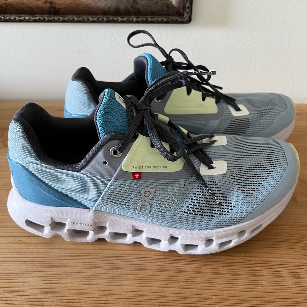 Womens On Running 7.5